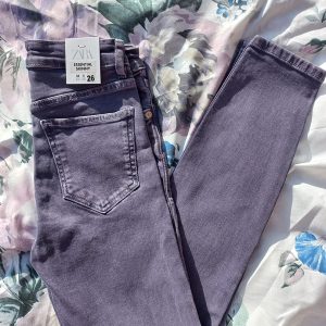 Mid-Rise-Purple-Skinny-Jeans
